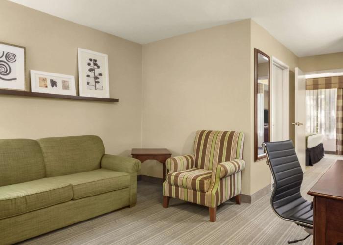 Country Inn & Suites by Radisson, Lima, OH
