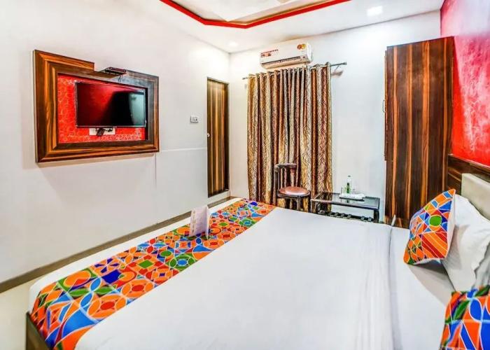 FabHotel Adore Palace