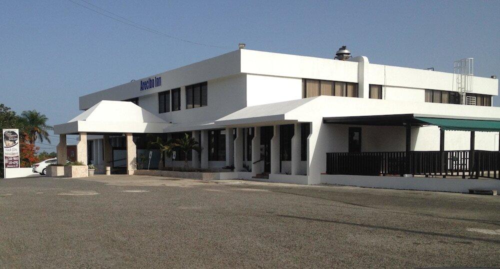 Arecibo Inn