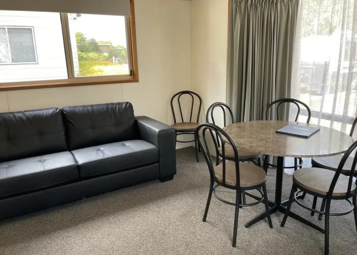Acacia Caravan Park