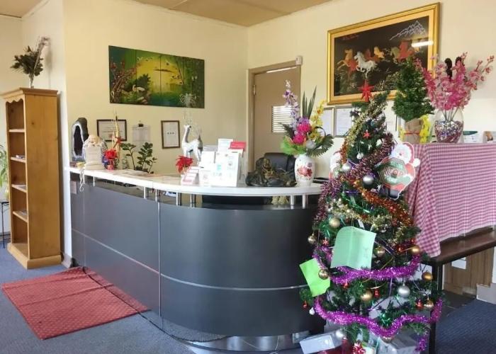 Statesman Motor Inn
