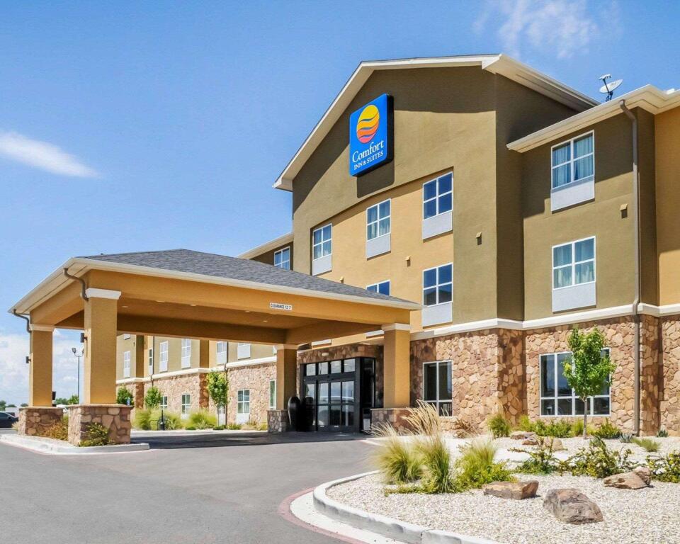 Comfort Inn & Suites Artesia
