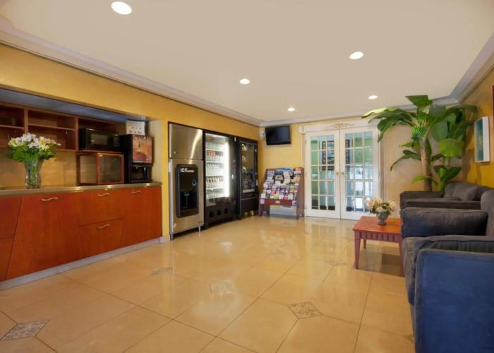 Canadas Best Value Inn Richmond Hill Toronto N