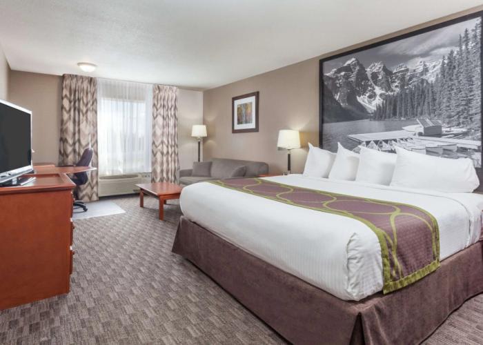 Super 8 by Wyndham Athabasca AB