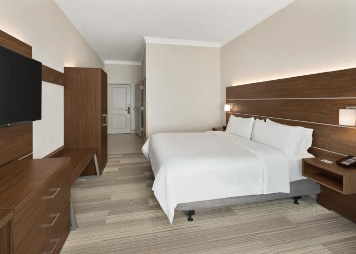 Holiday Inn Express & Suites Byron by IHG