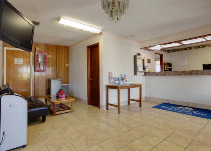 Americas Best Value Inn & Suites Macon at Eisenhower Pkwy