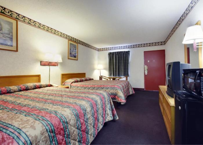 Americas Best Value Inn & Suites Macon at Eisenhower Pkwy