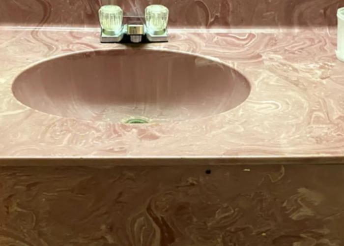 Americas Best Value Inn & Suites Macon at Eisenhower Pkwy