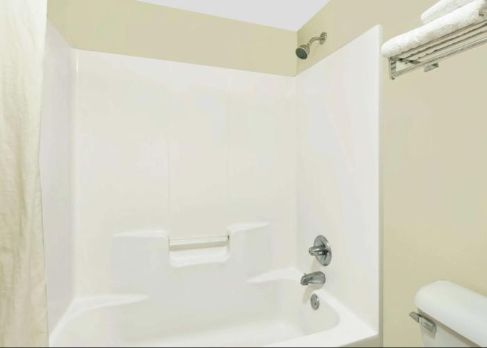 Super 8 by Wyndham Byron/South Macon