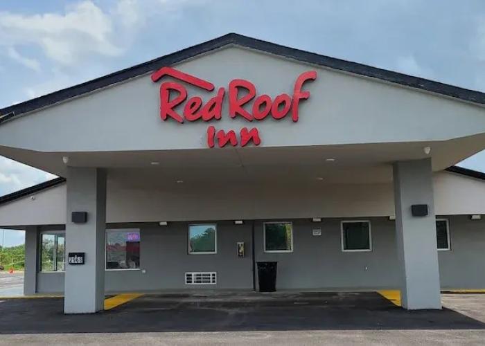 Red Roof Inn Byron