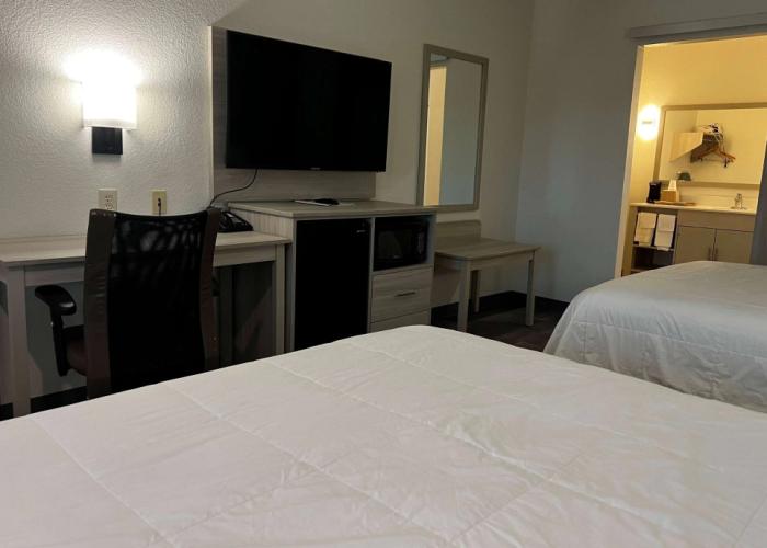 Super 8 by Wyndham Rosenberg TX