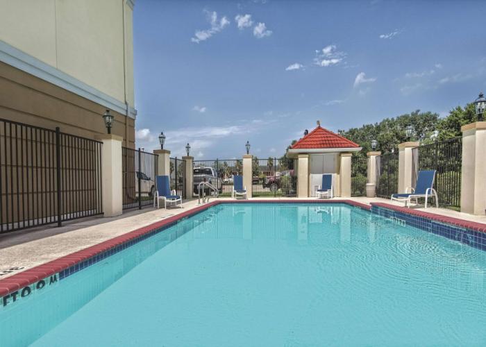 La Quinta Inn & Suites by Wyndham Houston Rosenberg