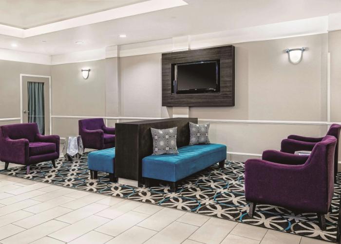 La Quinta Inn & Suites by Wyndham Houston Rosenberg