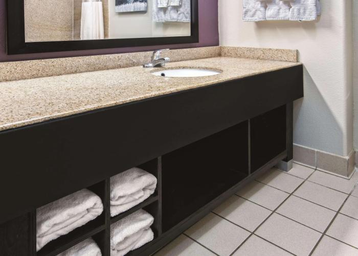 La Quinta Inn & Suites by Wyndham Houston Rosenberg