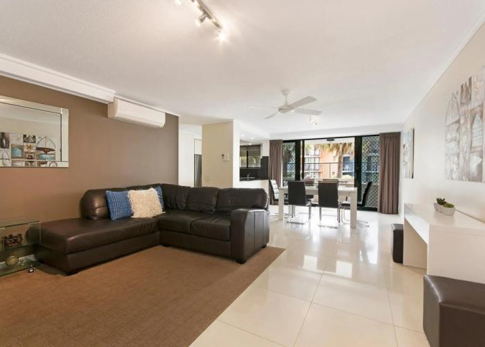 Clubb Coolum Beach Resort