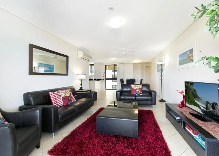 Clubb Coolum Beach Resort