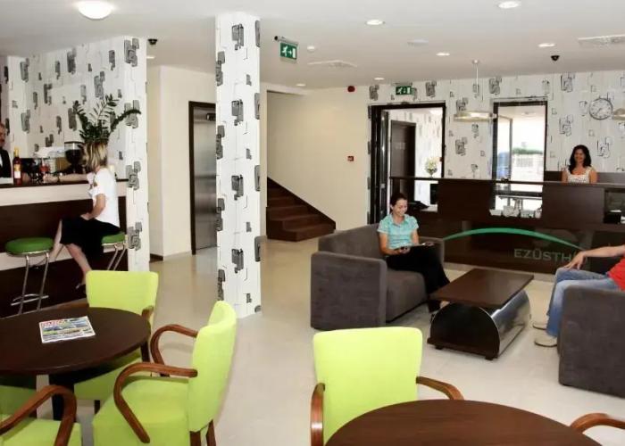 Ezüsthíd Hotel