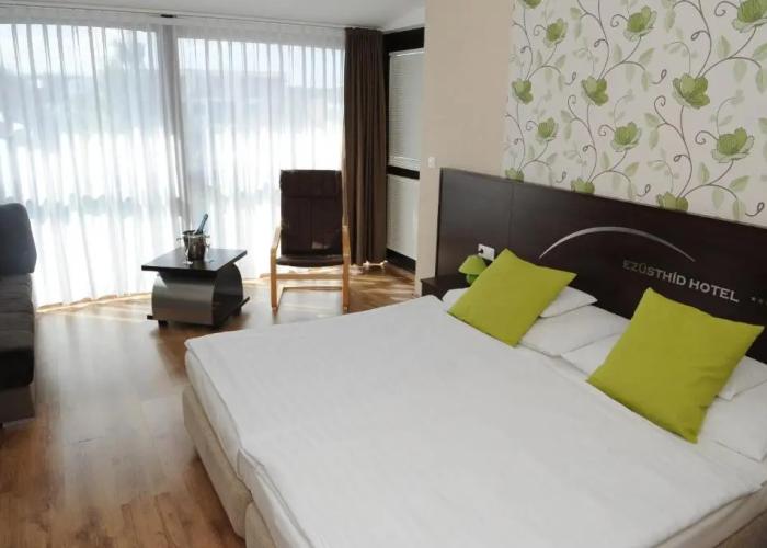 Ezüsthíd Hotel