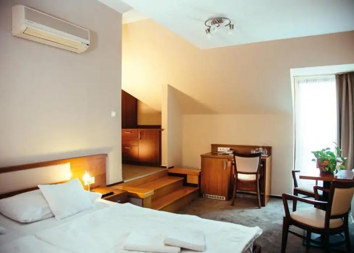 Oliva Hotel