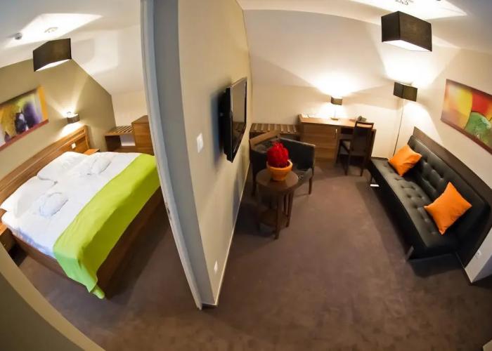Oliva Hotel