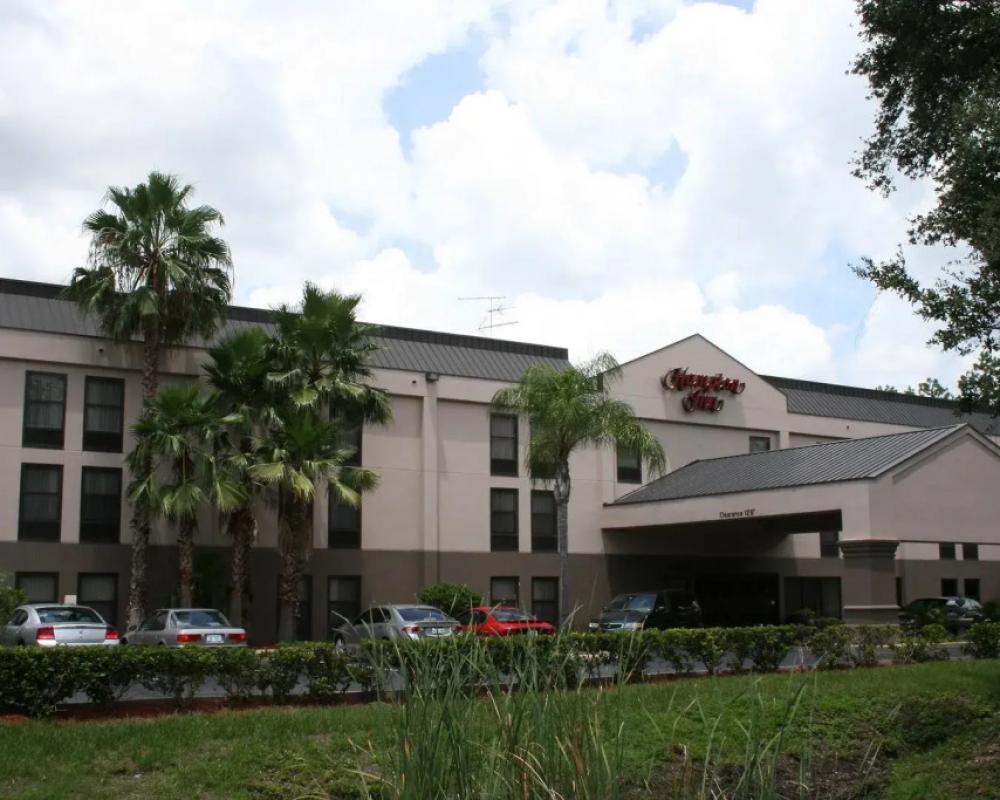 Spark by Hilton Tampa Brandon