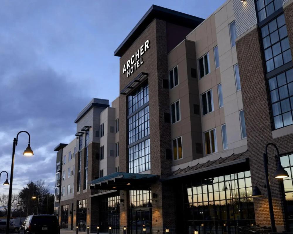 Archer Hotel Boston/Burlington