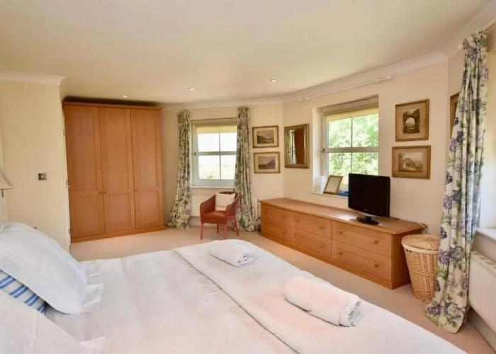 16 Solent Landing