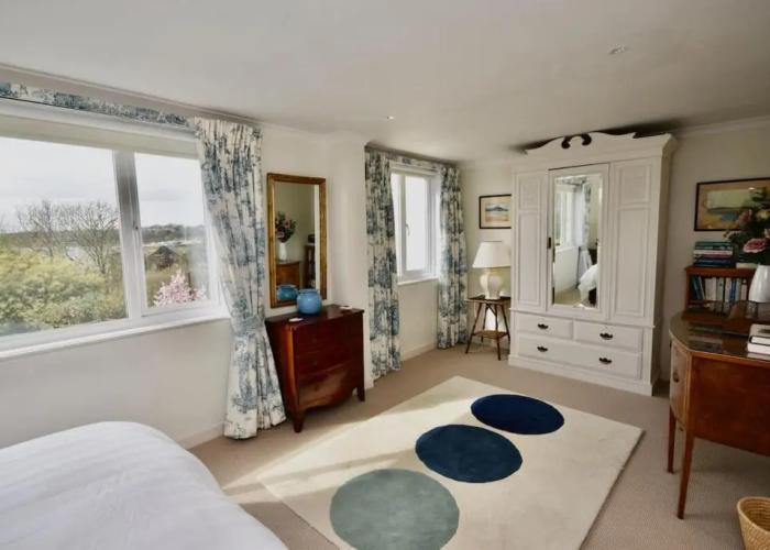 The Cottage a Superb Family Coastal Retreat
