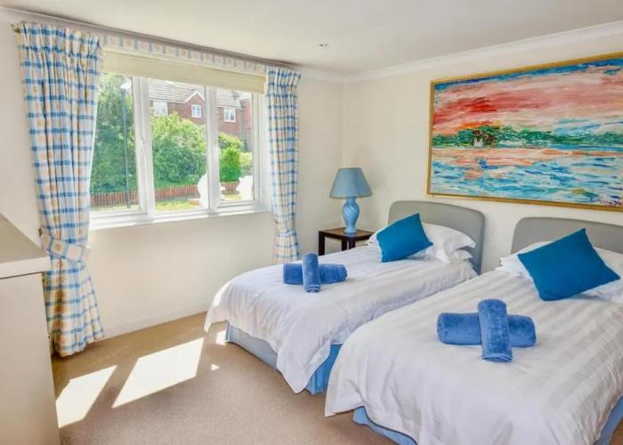 The Cottage a Superb Family Coastal Retreat