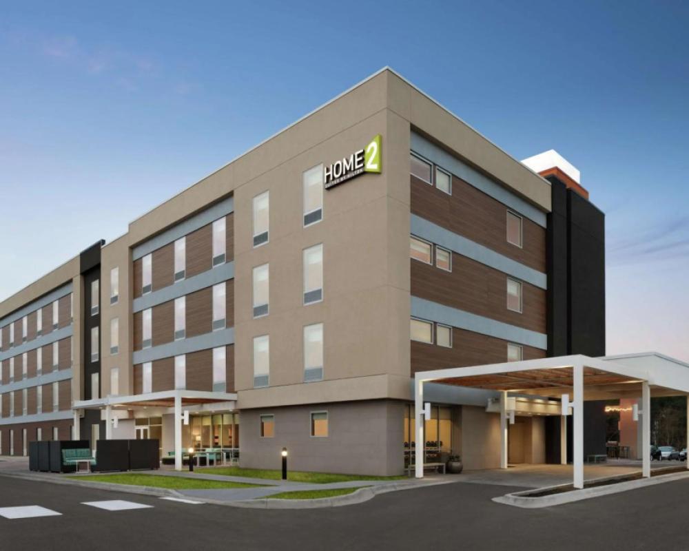 Home2 Suites by Hilton Brooklyn Park Minneapolis
