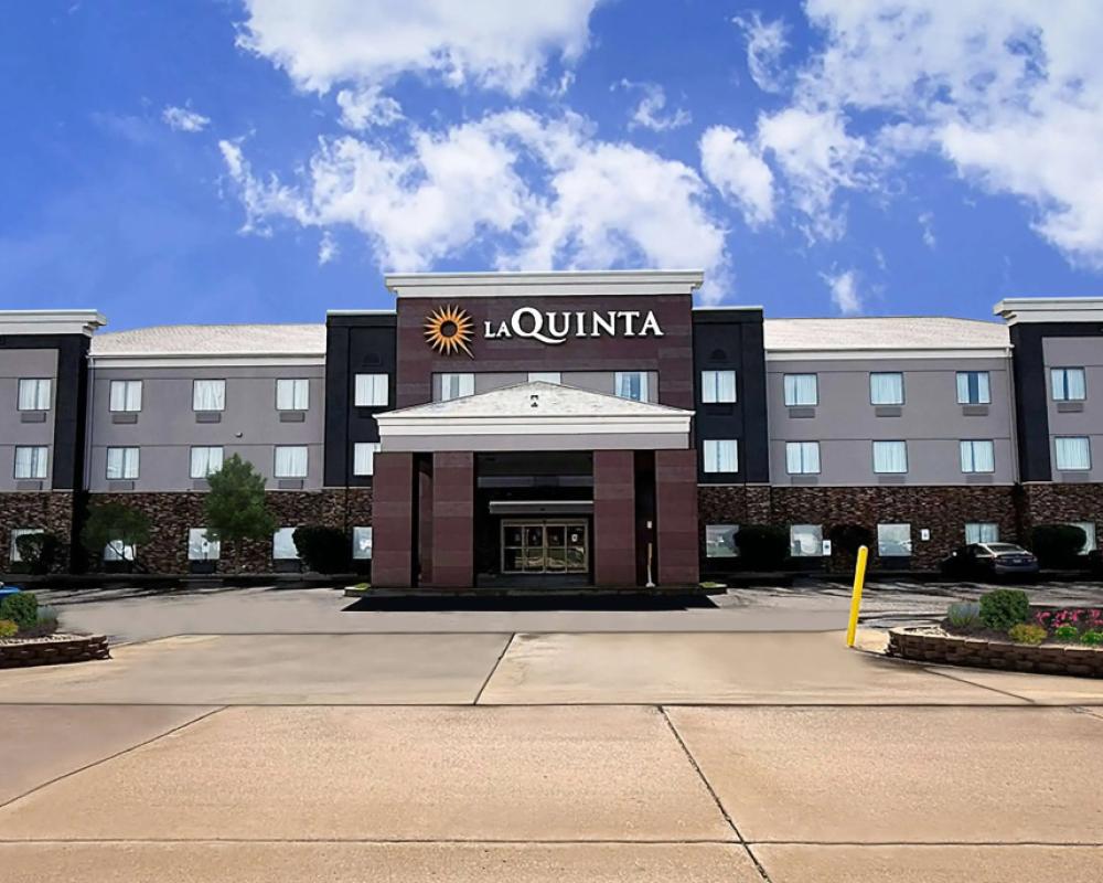 La Quinta Inn & Suites by Wyndham Pontoon Beach