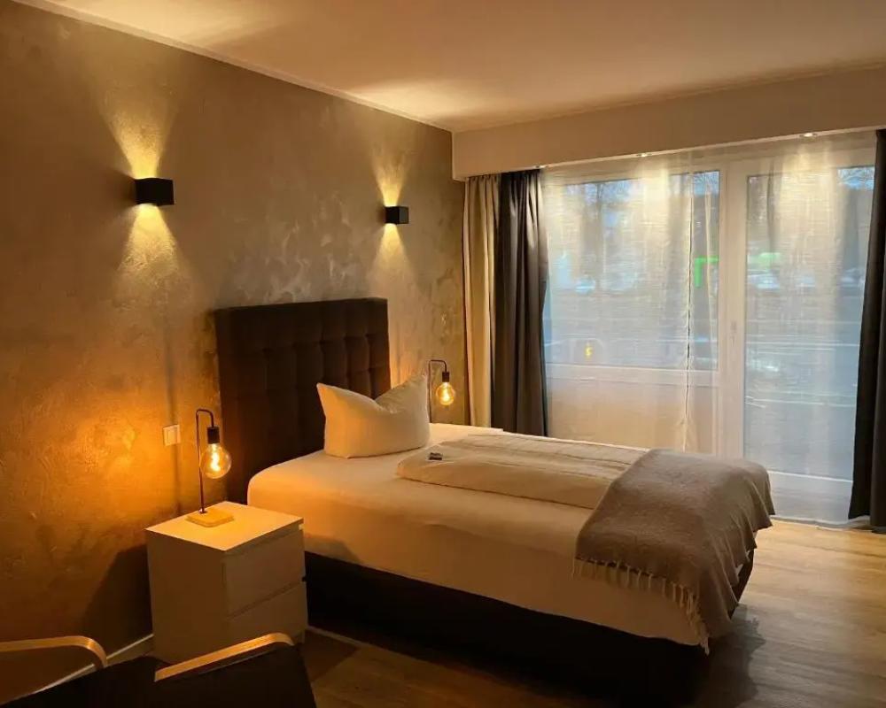 фото Senator Hotel