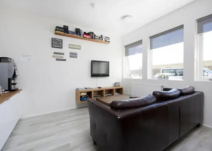 Kef Guesthouse by Keflavík airport
