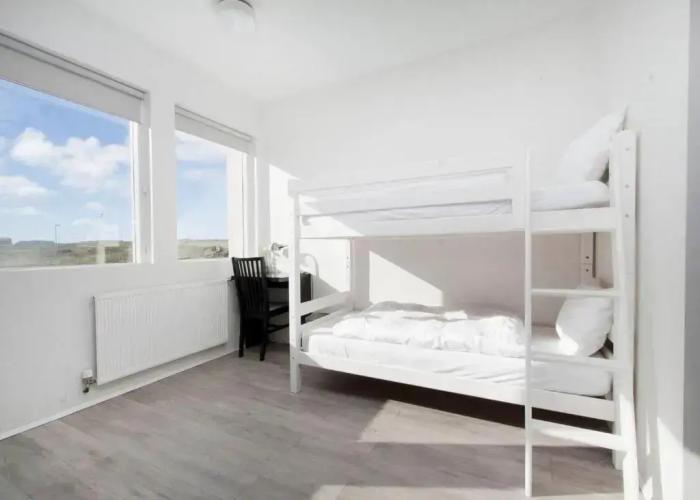 Kef Guesthouse by Keflavík airport
