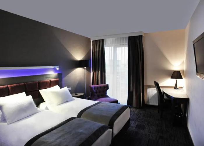 Hotel 3 Trio
