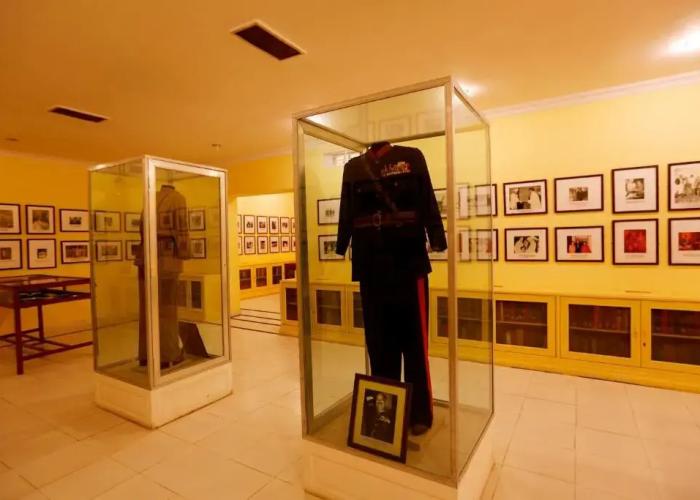 The Lallgarh Palace - A Heritage Hotel