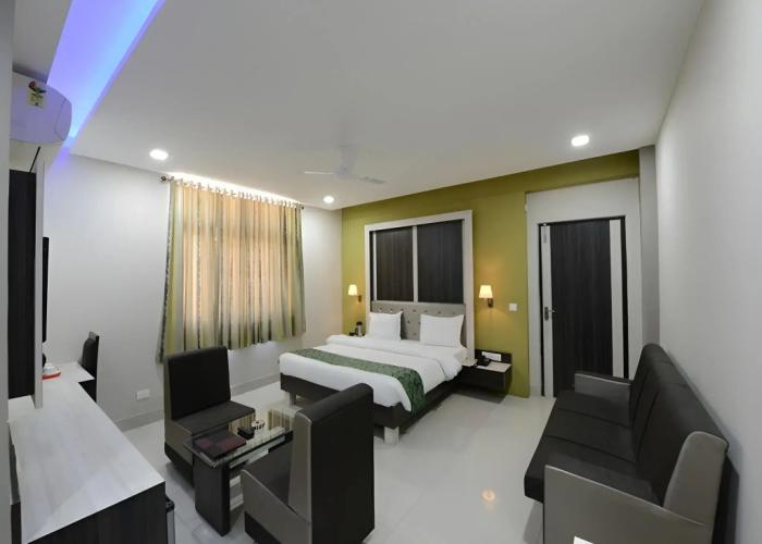 Hotel Heeralal