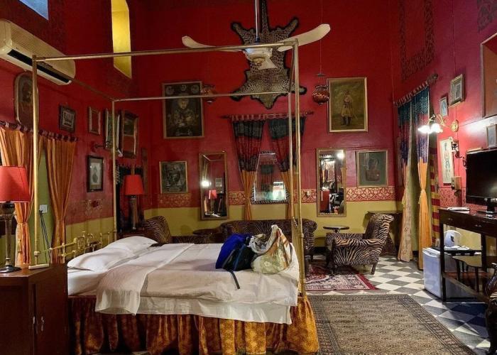 Hotel Bhairon Vilas
