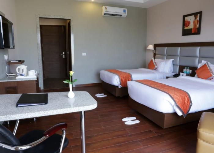 Hotel Chirag
