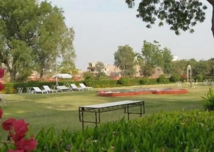 Karni Bhawan Palace