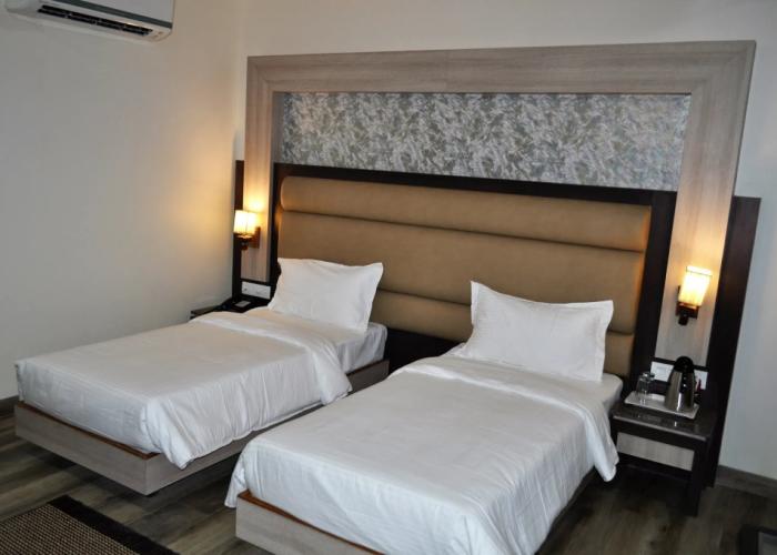 Hotel Continental Blue