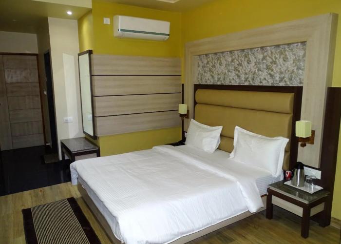 Hotel Continental Blue