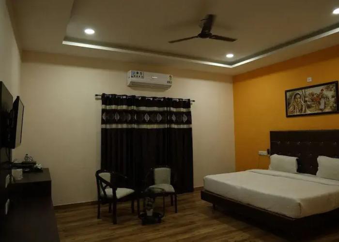 Thar Exotica Hotel & Resorts.