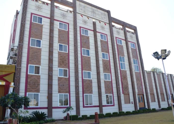 Hotel Panigrahan