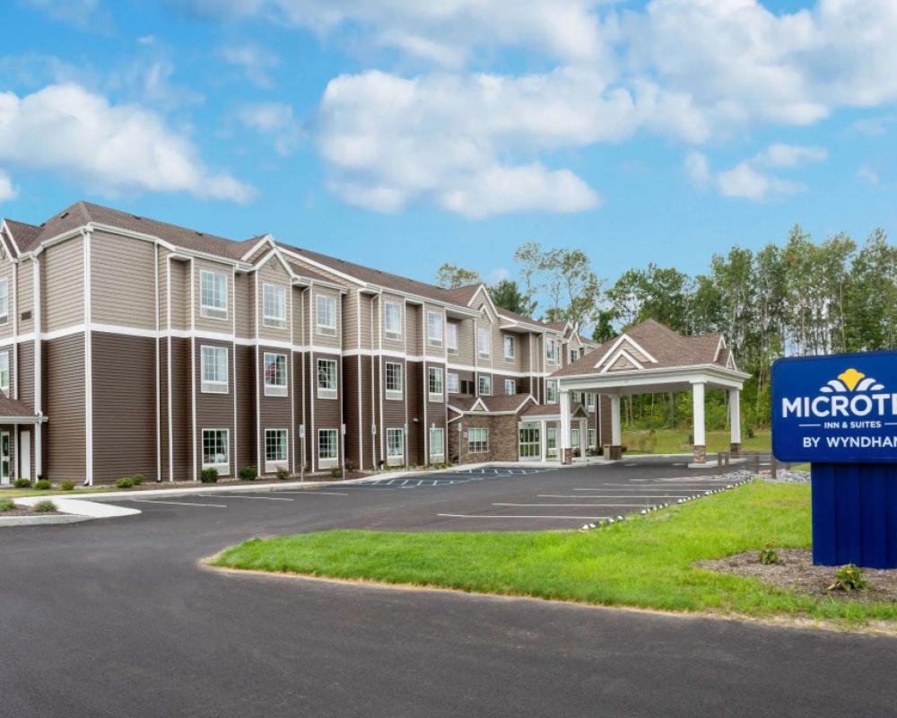 Microtel Inn & Suites by Wyndham Amsterdam