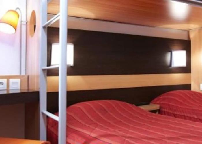 Premiere Classe Bourges (6 kms du centre-ville)