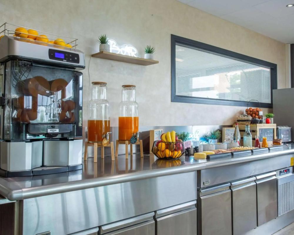 фото ibis Styles Bourges