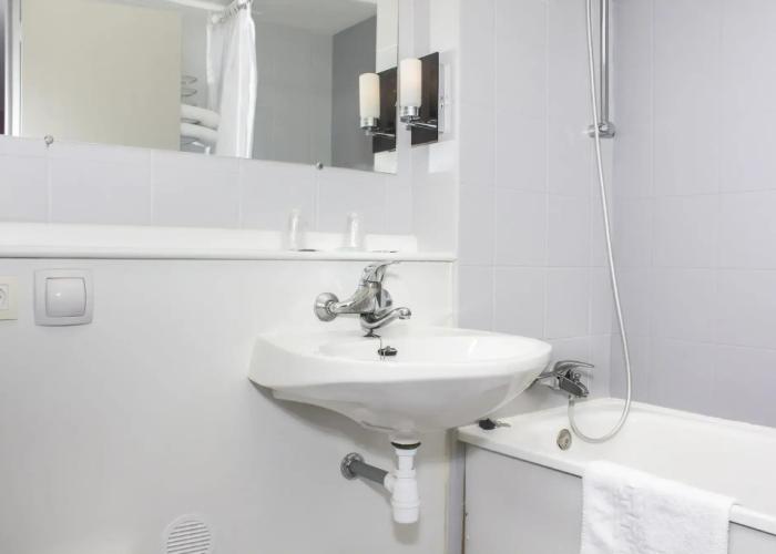 Hotel Inn Design Bourges Resto Novo