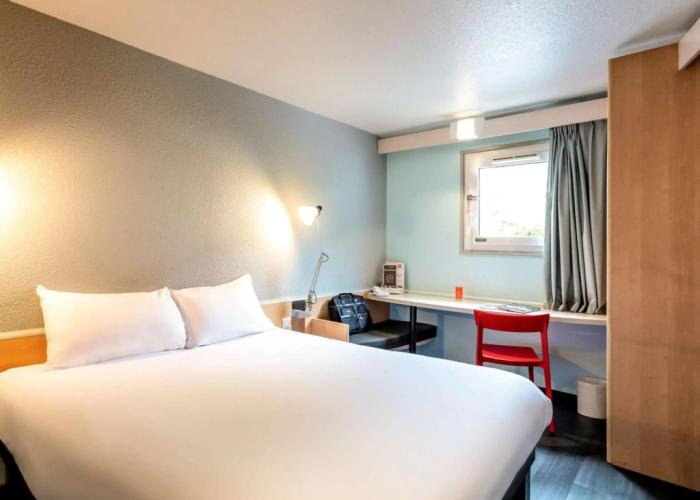 ibis Bourges