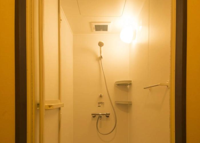 Guest House Rojiura - Hostel